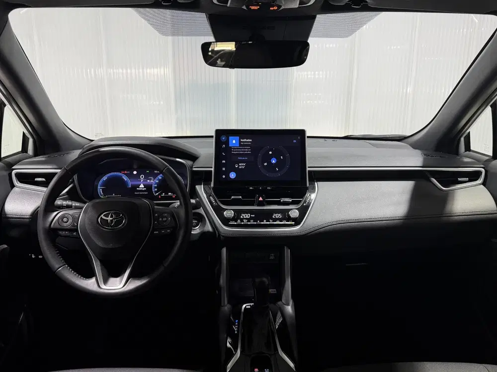 Toyota Corolla Cross Hybrid 140 Dynamic All season banden uit 2024, foto 4