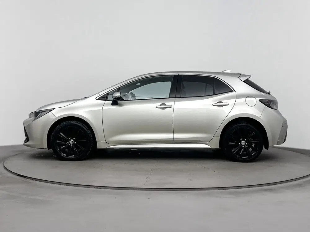 Toyota Corolla 1.8 Hybrid Dynamic uit 2022, foto 4