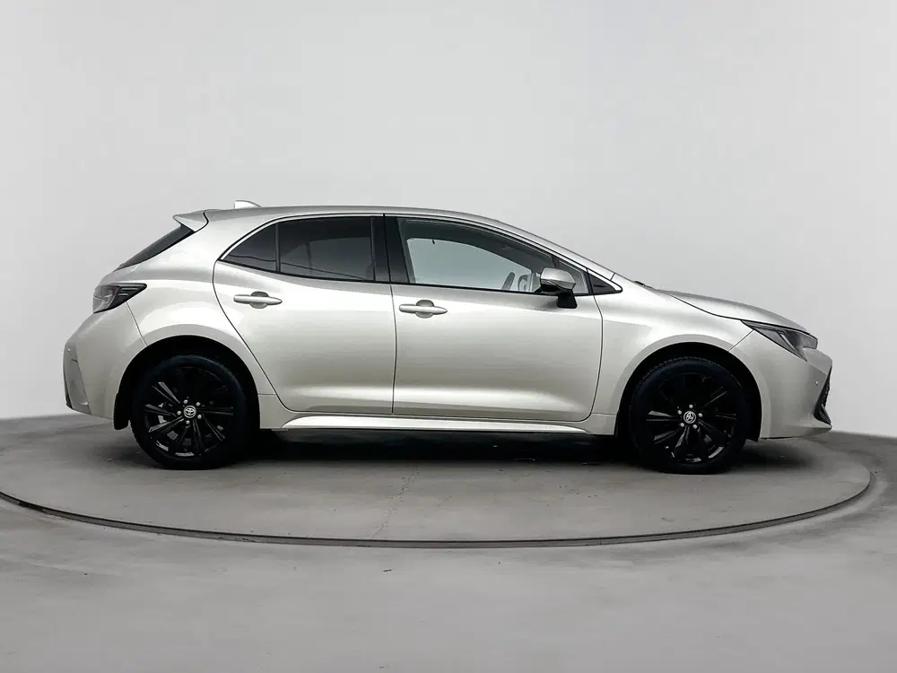 Toyota Corolla 1.8 Hybrid Dynamic uit 2022, foto 5