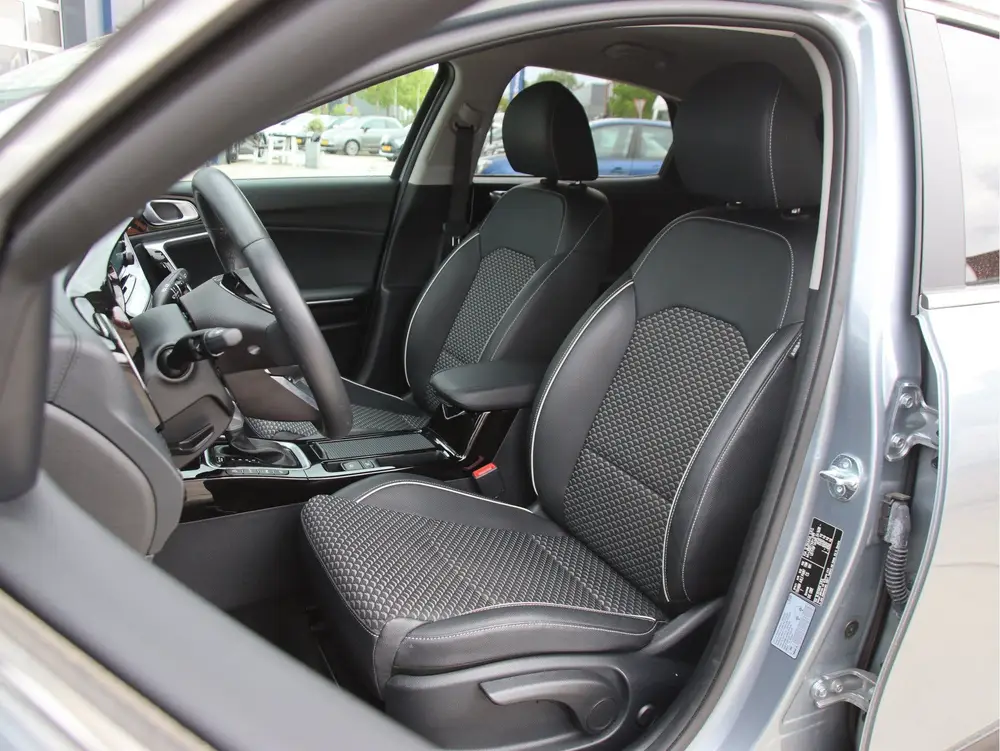 Kia XCeed 1.6 GDi PHEV ExecutiveLine FULL LED uit 2024, foto 8