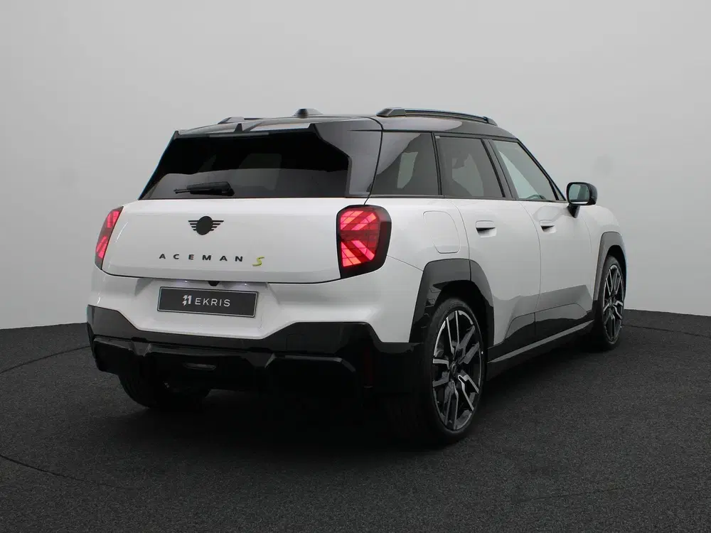 Mini Aceman SE John Cooper Works Trim uit 2026, foto 2