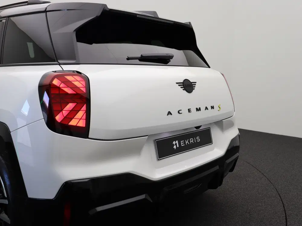 Mini Aceman SE John Cooper Works Trim uit 2026, foto 9