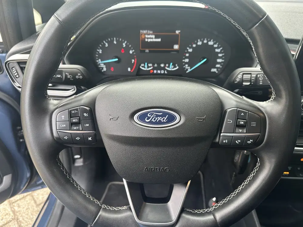 Ford Fiesta 1.0 EcoBoost Hybrid Titanium Automaat uit 2022, foto 11