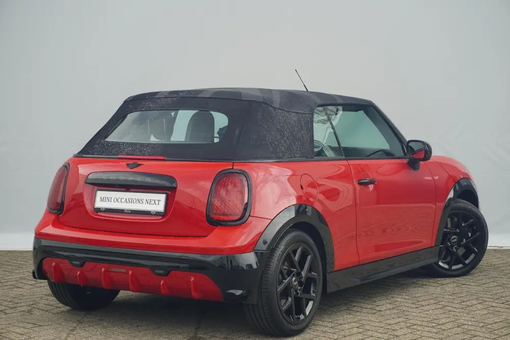 Mini Cabrio Cooper C uit 2025, foto 4