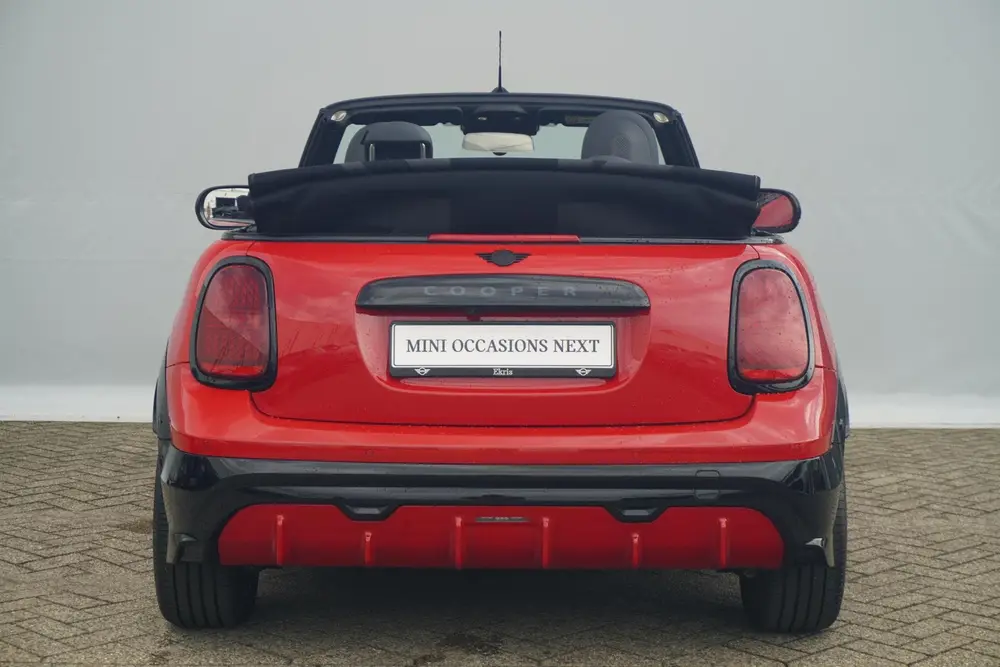 Mini Cabrio Cooper C uit 2025, foto 9