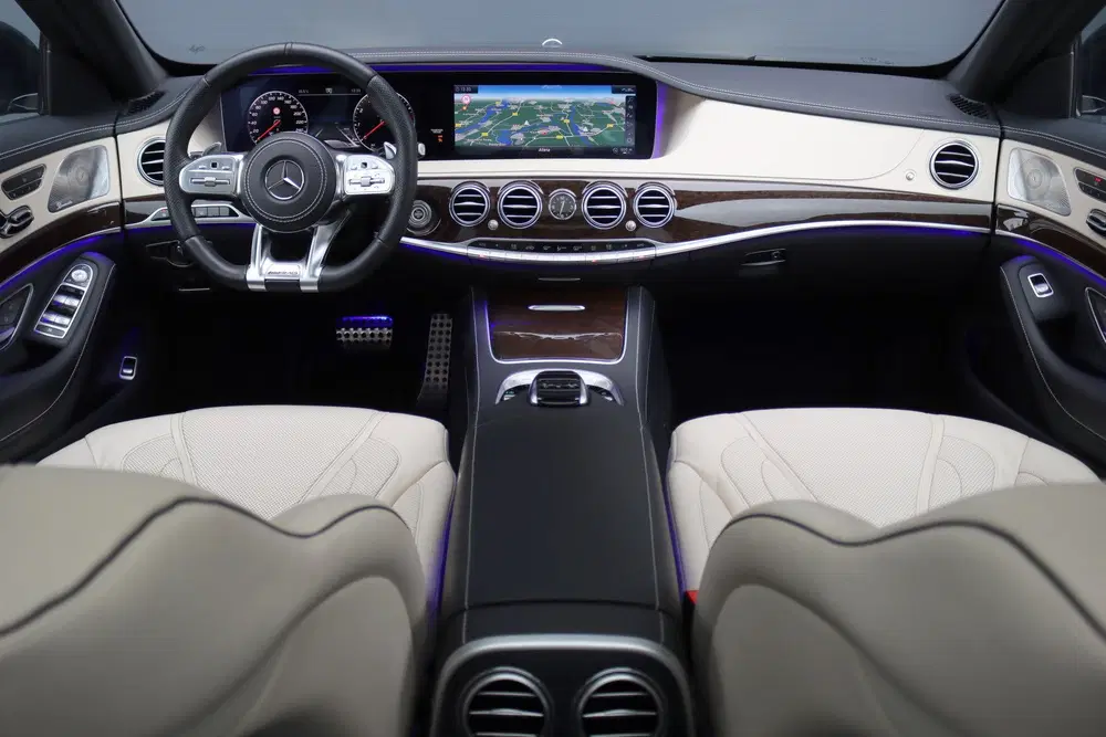 Mercedes-Benz S-Klasse 560 AMG Line Premium uit 2019, foto 2