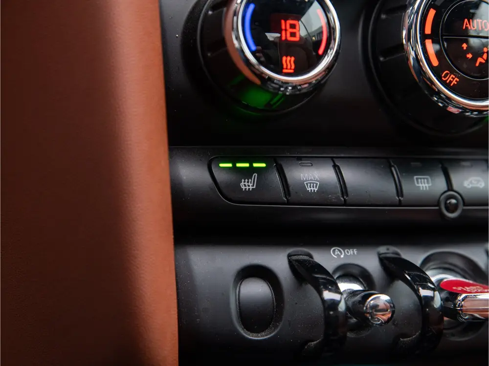 Mini Cabrio Cabrio 1.5 Cooper Chili AUTOMAAT, CHESTER LEDER, SPORTS uit 2019, foto 12
