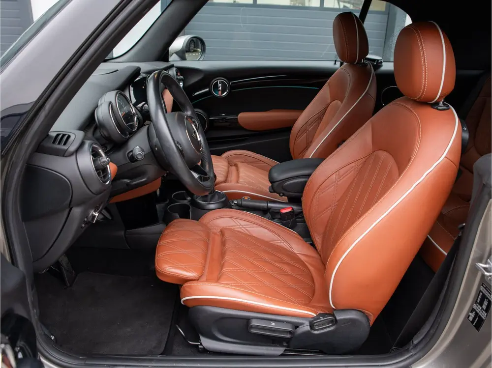 Mini Cabrio Cabrio 1.5 Cooper Chili AUTOMAAT, CHESTER LEDER, SPORTS uit 2019, foto 5