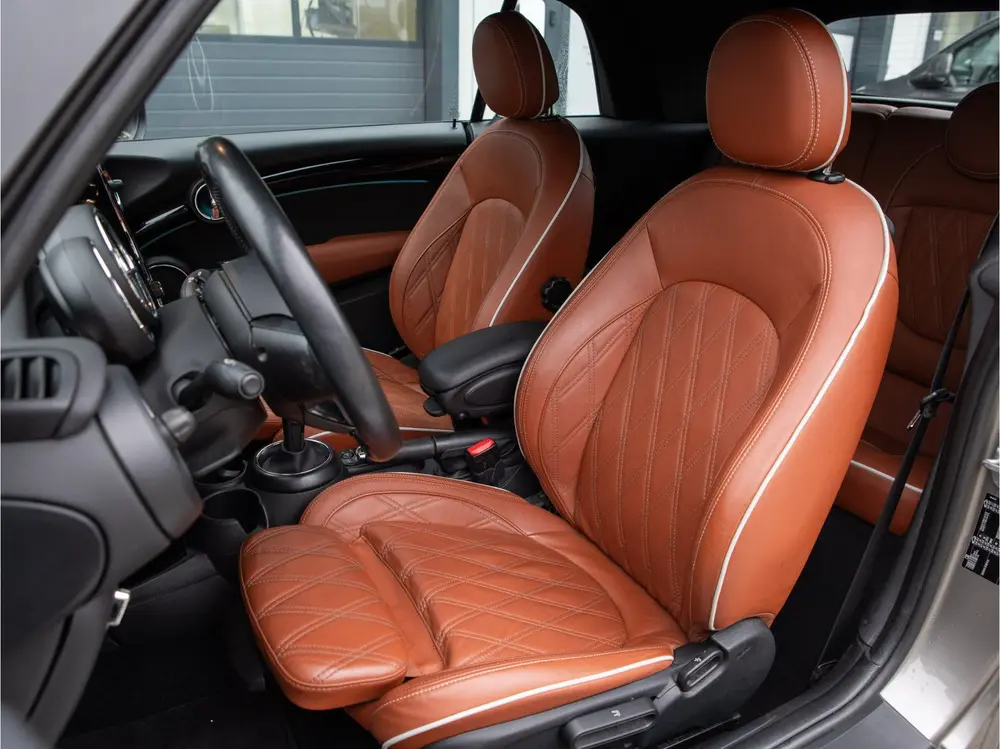 Mini Cabrio Cabrio 1.5 Cooper Chili AUTOMAAT, CHESTER LEDER, SPORTS uit 2019, foto 9