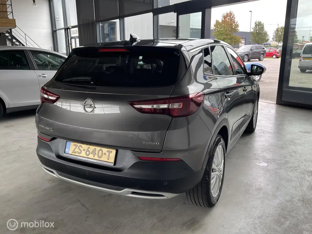Opel Grandland X 1.2 Turbo Business Executive uit 2019, foto 5