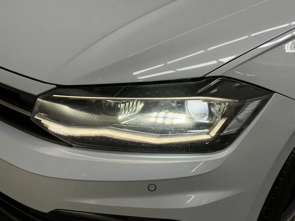 Volkswagen Polo 1.6 TDI R-Line 2019 DSG LED CRUISE CLIMA CAR uit 2019, foto 2