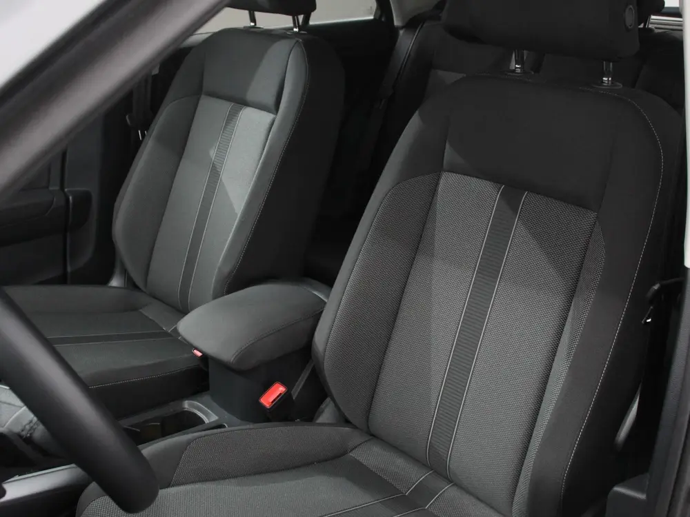 Volkswagen T-Roc 1.5 TSI 150pk DSG Life Navigatie Apple Carp uit 2024, foto 10