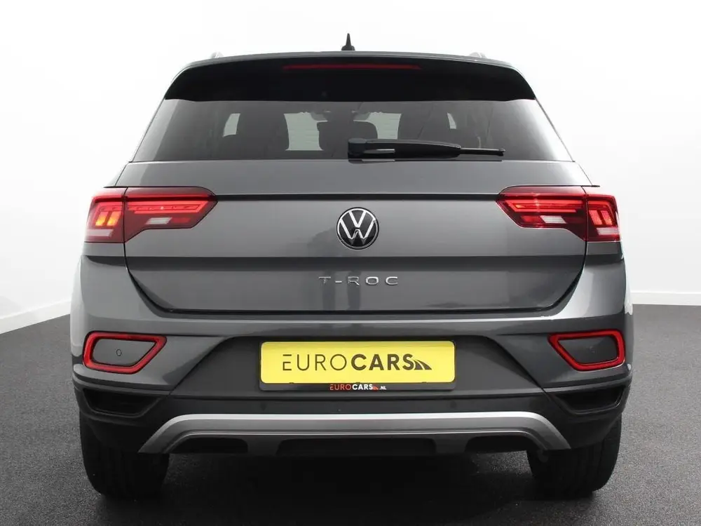 Volkswagen T-Roc 1.5 TSI 150pk DSG Life Navigatie Apple Carp uit 2024, foto 5