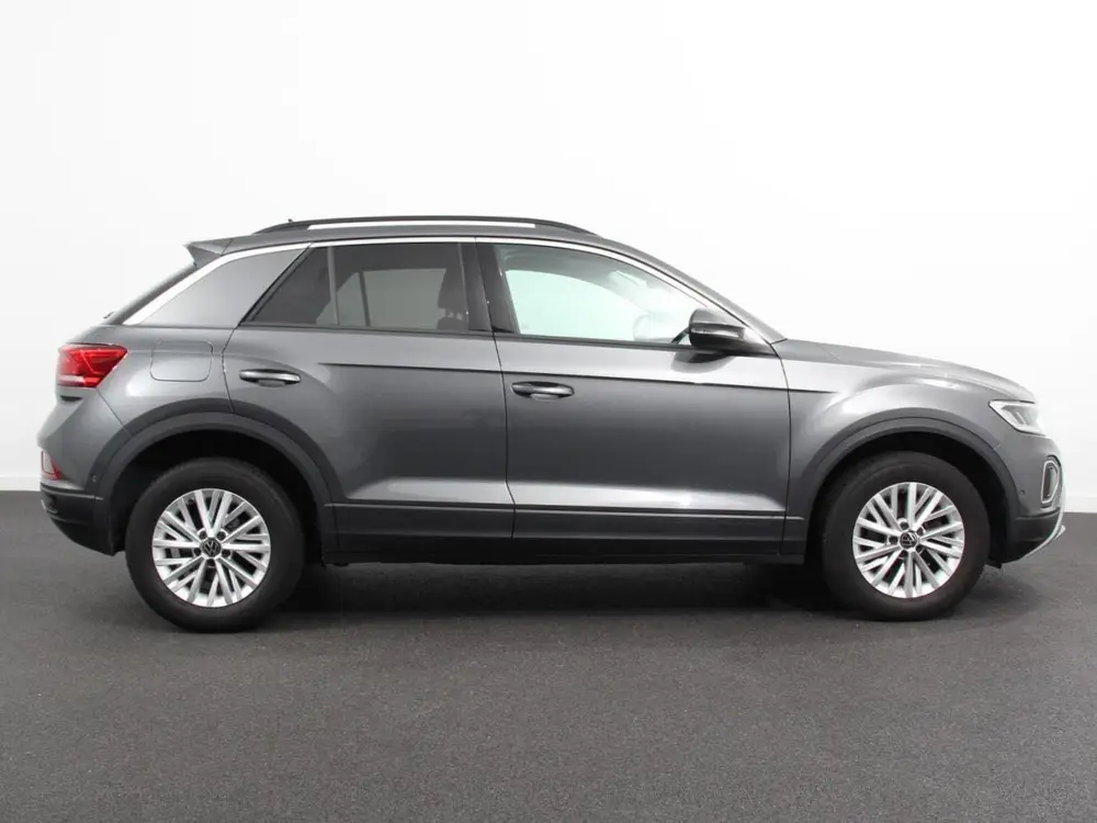 Volkswagen T-Roc 1.5 TSI 150pk DSG Life Navigatie Apple Carp uit 2024, foto 8