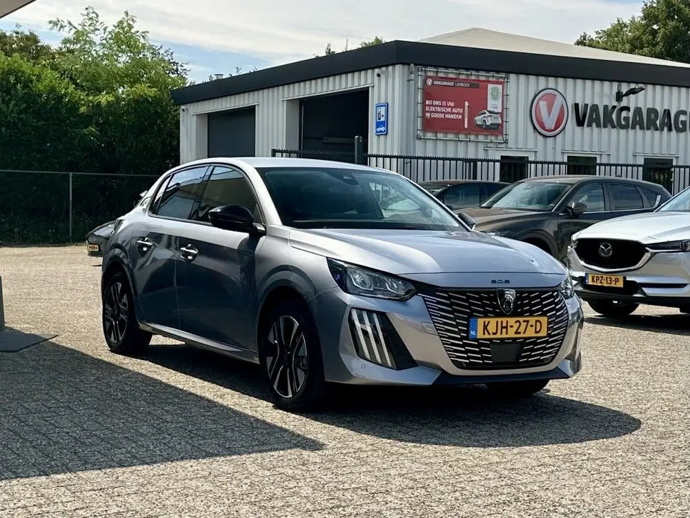 Peugeot 208 Allure 51 kWh EV Cruise Carplay Bluetooth uit 2025, foto 10
