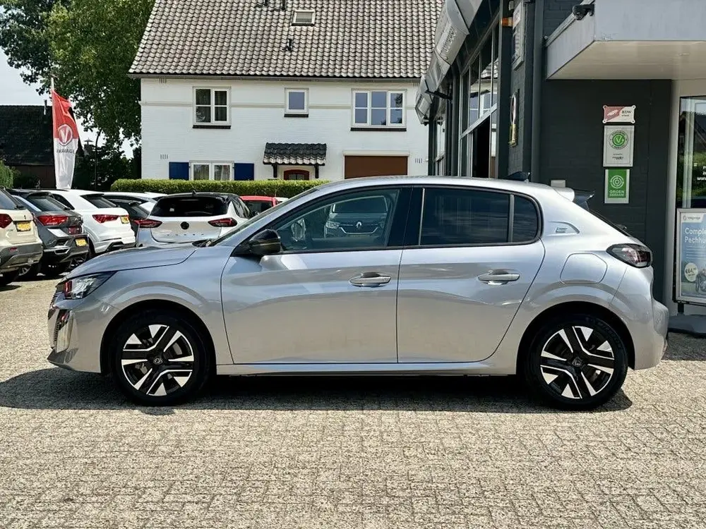 Peugeot 208 Allure 51 kWh EV Cruise Carplay Bluetooth uit 2025, foto 9