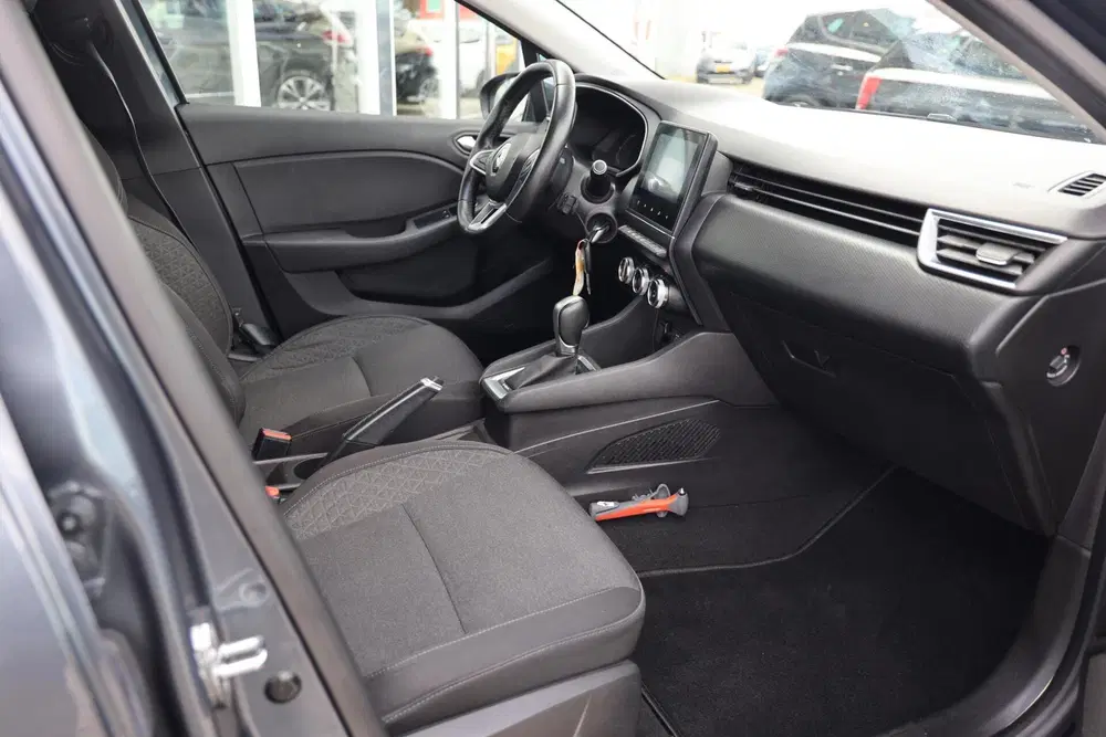 Renault Clio 1.6 E-Tech Hybrid 140 Business Zen uit 2021, foto 17
