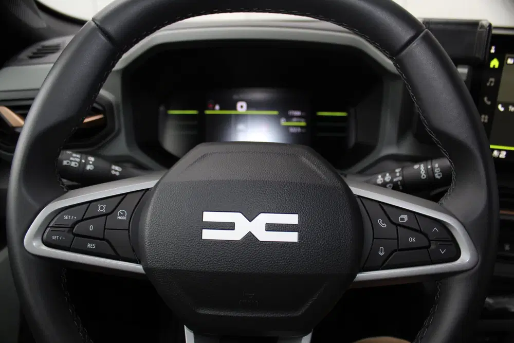 Dacia Duster 1.2-130pk TCe Mild-Hybrid Extreme. Stoere uit 2025, foto 15