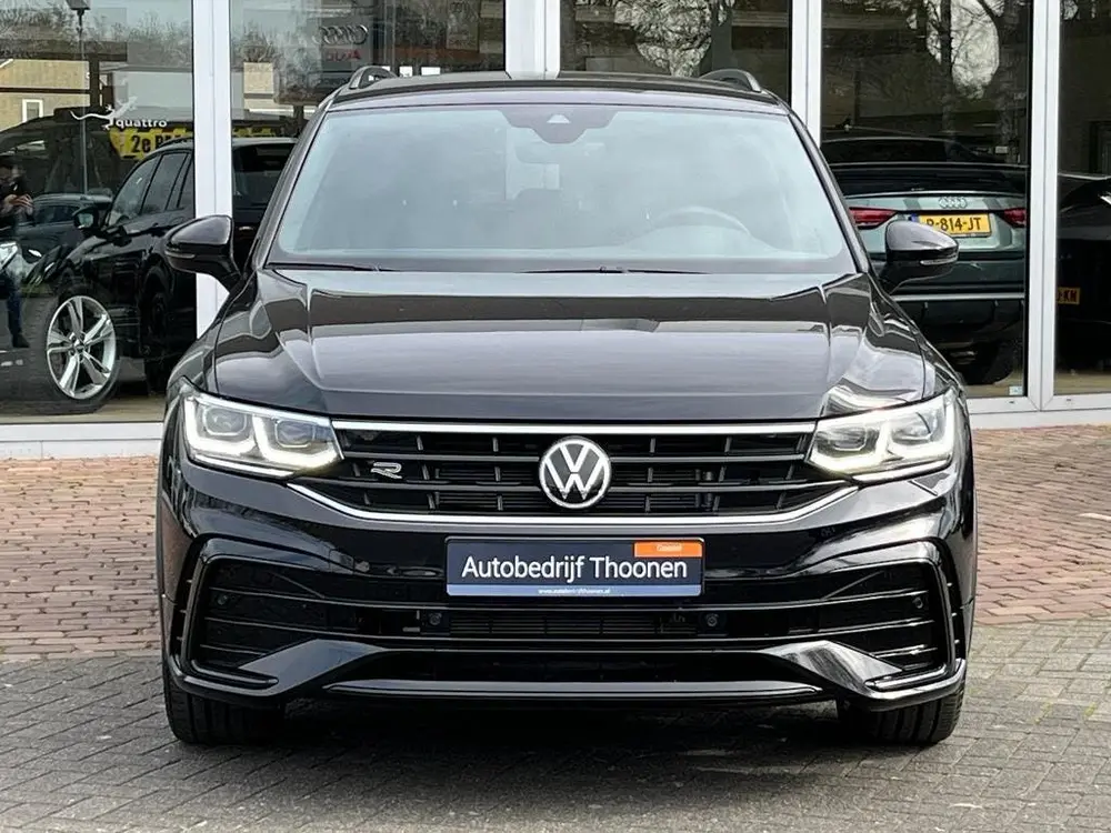 Volkswagen Tiguan 1.5 150pk DSG R-Line Business+ Black Style uit 2021, foto 4