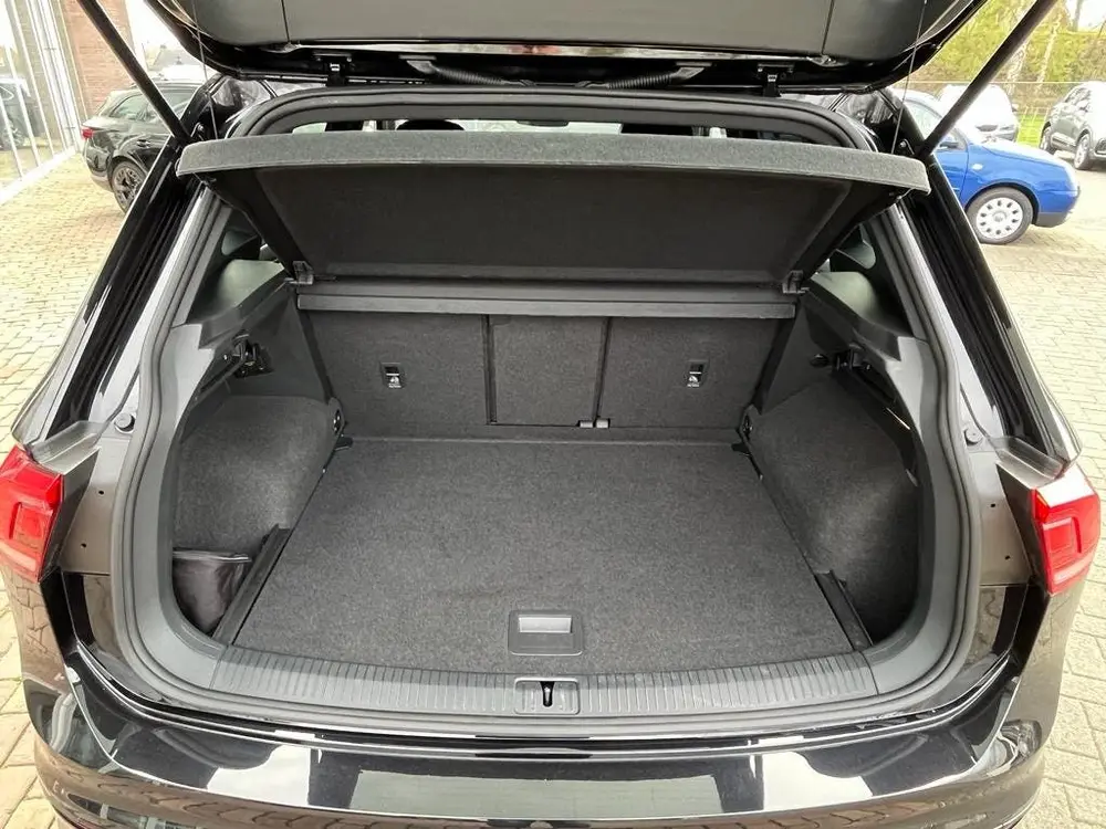 Volkswagen Tiguan 1.5 150pk DSG R-Line Business+ Black Style uit 2021, foto 9