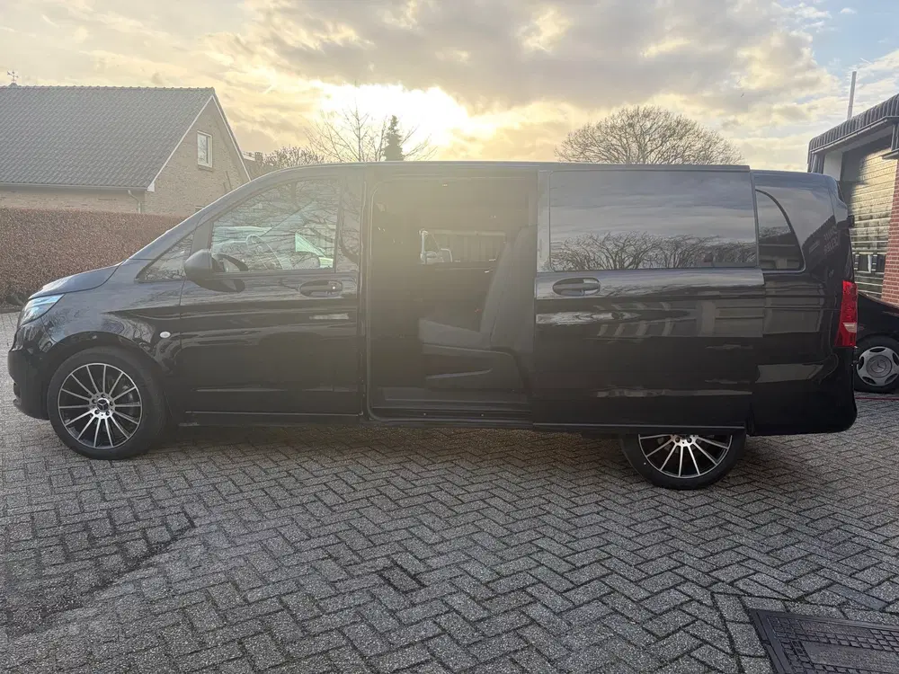 Mercedes-Benz Vito 116 CDI XXL DC 2x Schuif 6-Persoons-Grijs uit 2021, foto 12