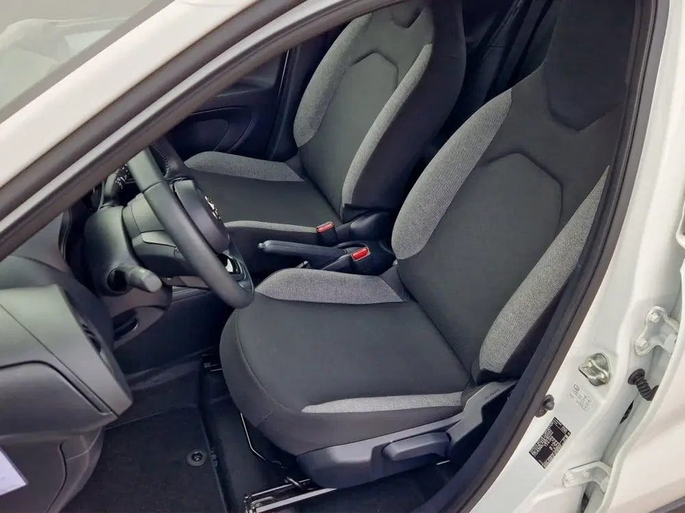 Toyota Aygo X 1.0 VVT-i MT Play NL Auto uit 2024, foto 12