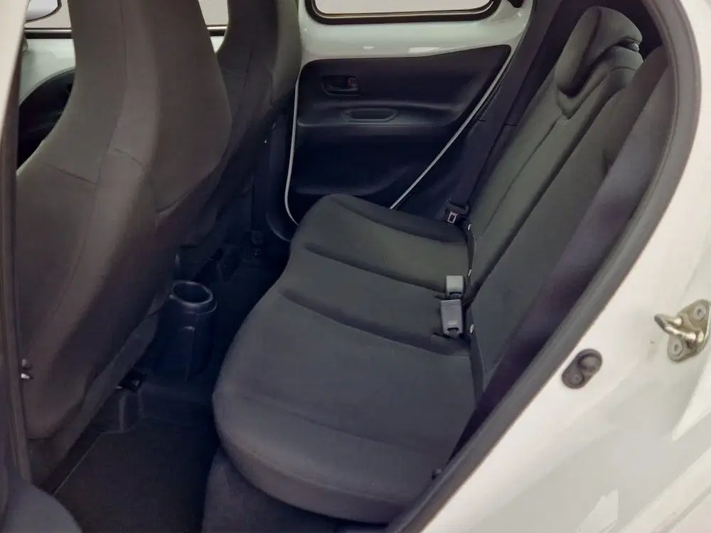 Toyota Aygo X 1.0 VVT-i MT Play NL Auto uit 2024, foto 13