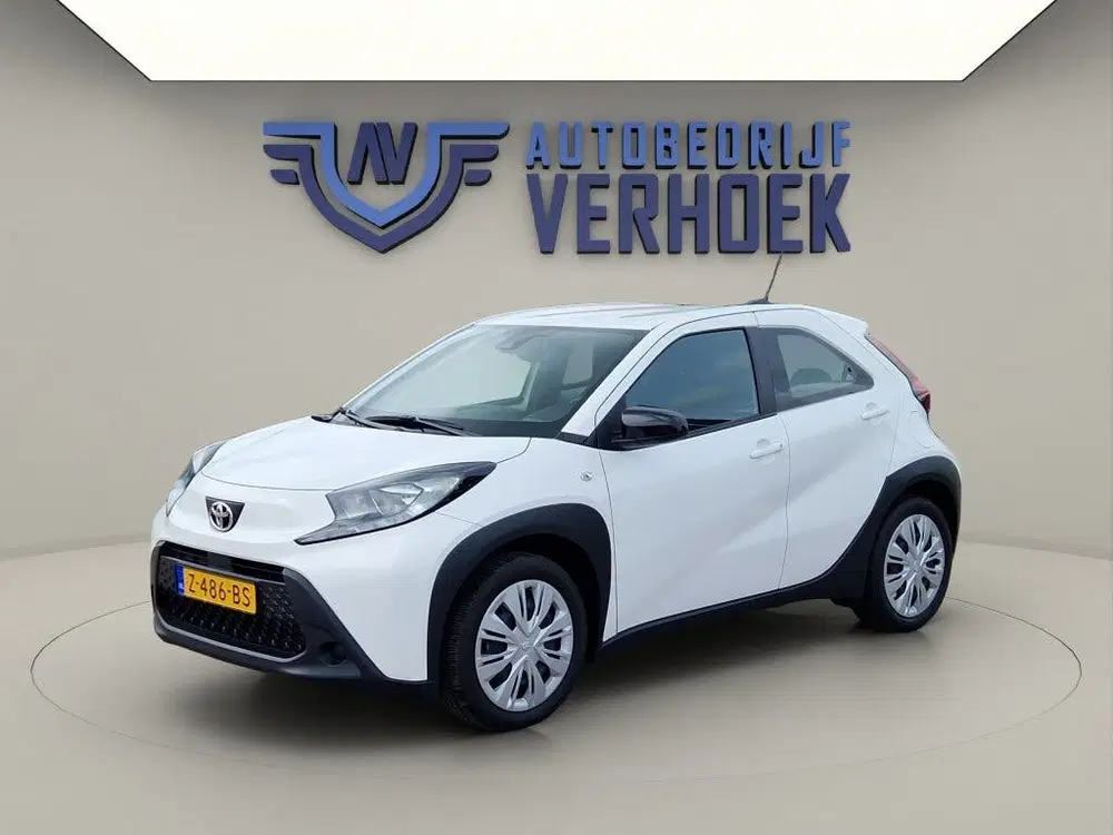 Toyota Aygo X 1.0 VVT-i MT Play NL Auto uit 2024, foto 5