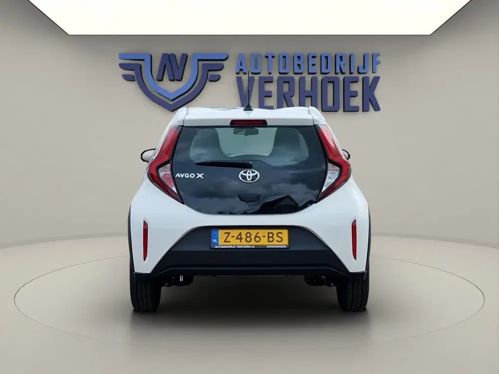 Toyota Aygo X 1.0 VVT-i MT Play NL Auto uit 2024, foto 8