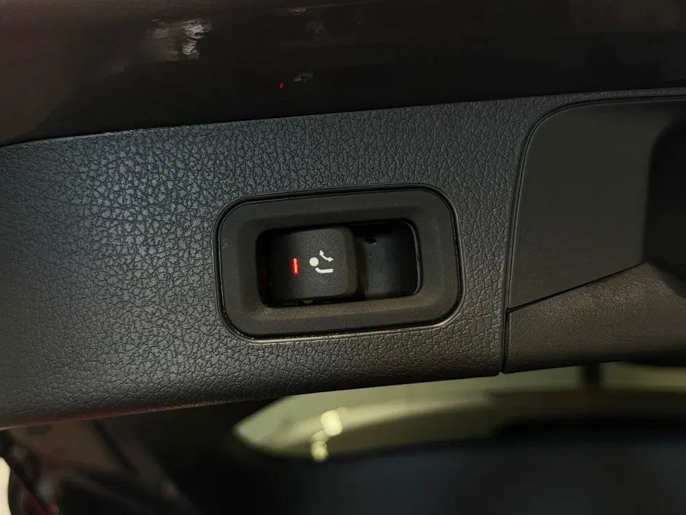Mercedes-Benz GLB 200 Business Solution AMG Panodak Camera K uit 2022, foto 17