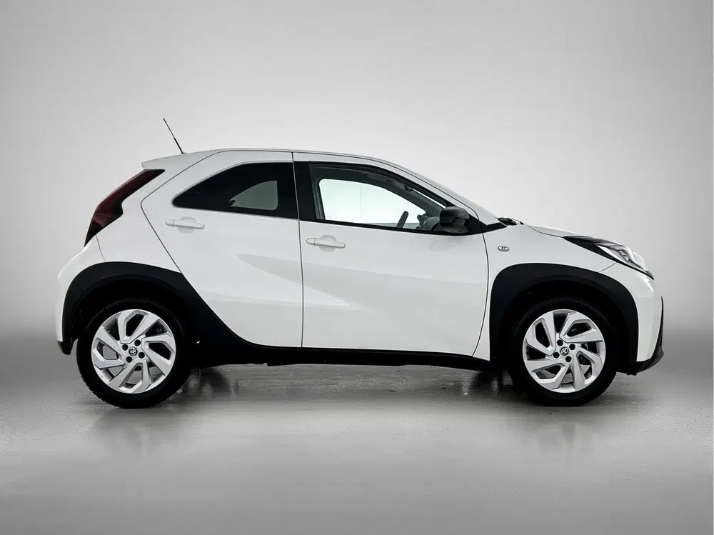 Toyota Aygo X 1.0 VVT-i MT first uit 2024, foto 12