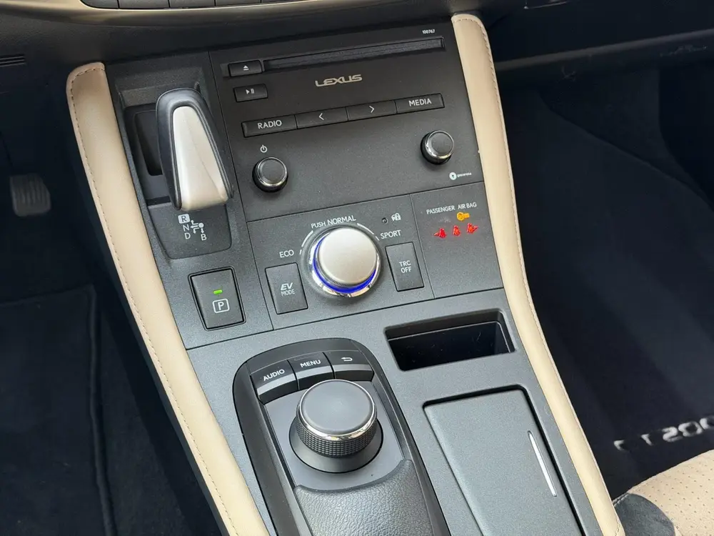 Lexus CT 200h Business Line Navigatie Rijklaarprijs ! uit 2019, foto 14