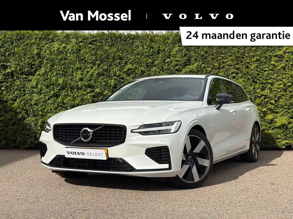 Volvo V60 T8 Plug-in hybrid AWD Ultra Dark uit 2024