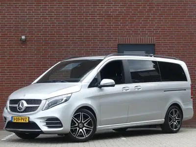 Mercedes-Benz V-Klasse 300d L2 Exclusive AMG Dubbel Cabine L uit 2022