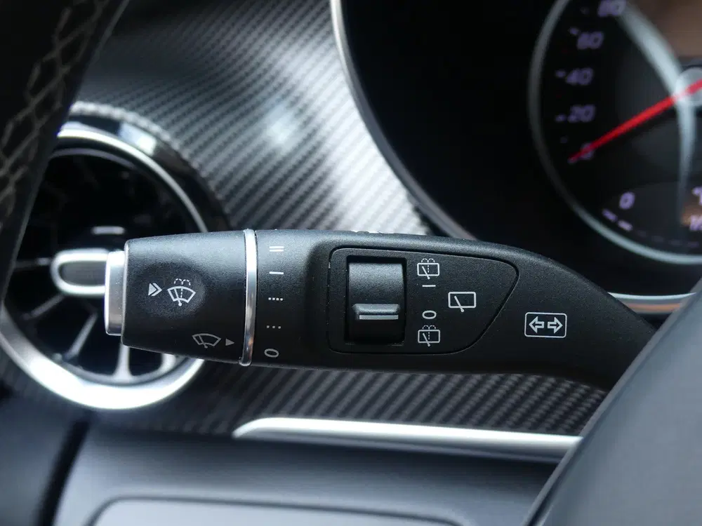 Mercedes-Benz V-Klasse 300d L2 Exclusive AMG Dubbel Cabine L uit 2022, foto 13
