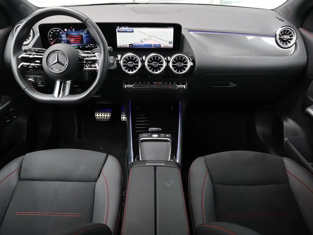 Mercedes-Benz GLA 250 e Business Solution AMG l Keyle uit 2025, foto 13