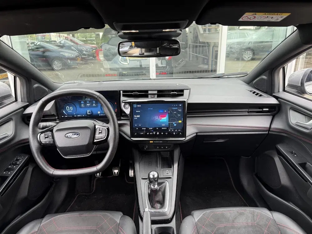Ford Puma 1.0 EcoBoost Hybrid ST-Line X 360 camera-a uit 2025, foto 11