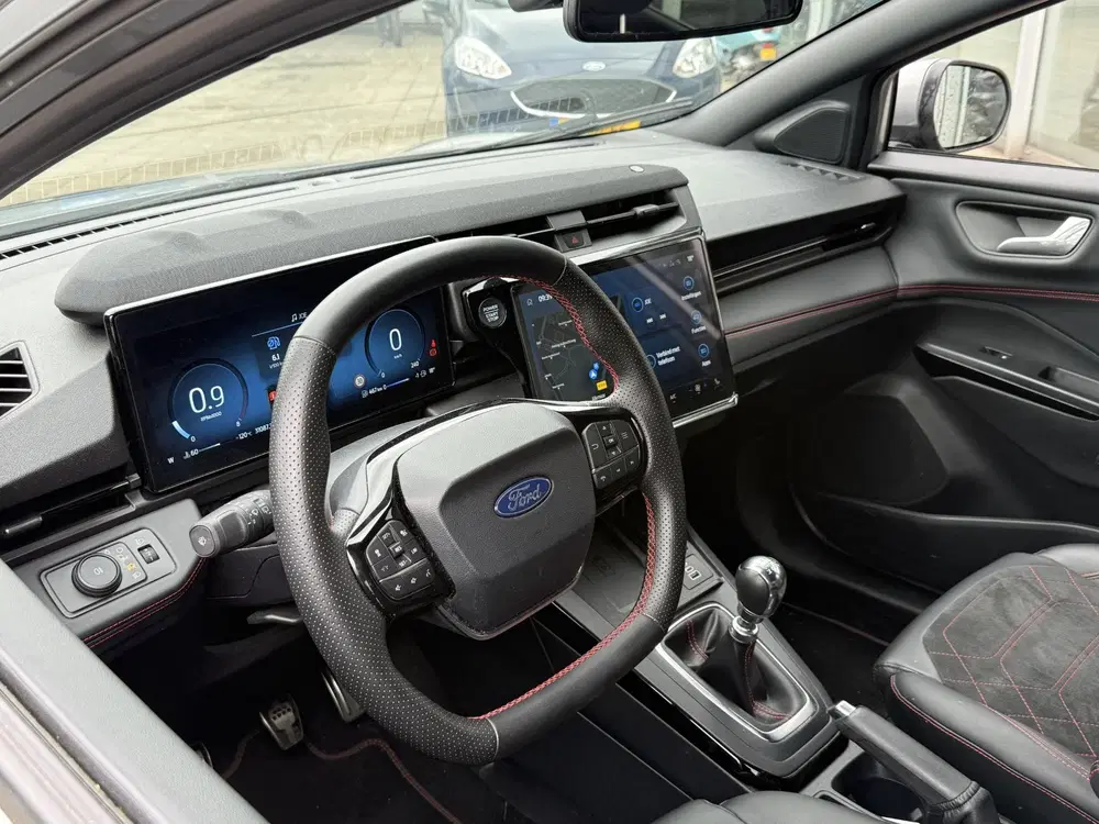 Ford Puma 1.0 EcoBoost Hybrid ST-Line X 360 camera-a uit 2025, foto 12