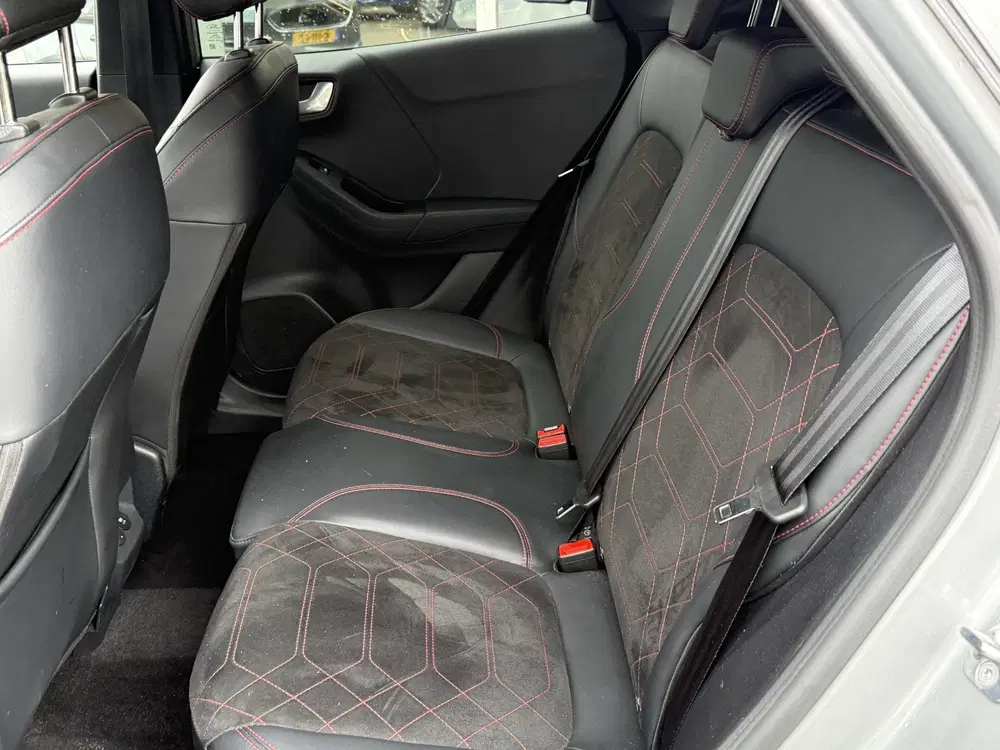 Ford Puma 1.0 EcoBoost Hybrid ST-Line X 360 camera-a uit 2025, foto 15