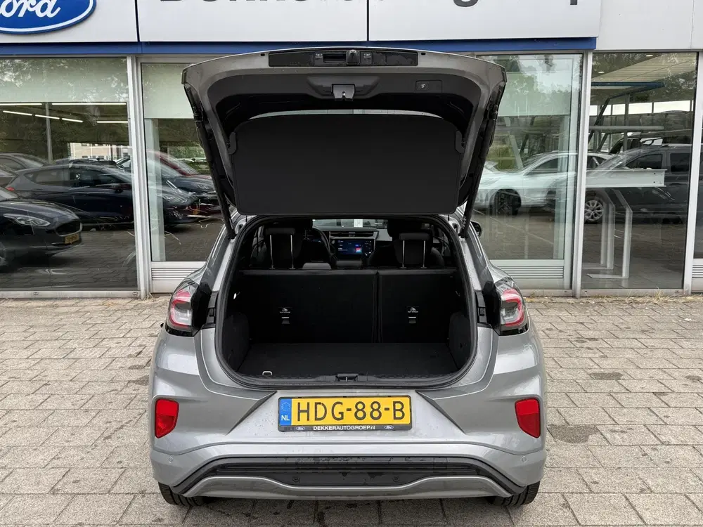 Ford Puma 1.0 EcoBoost Hybrid ST-Line X 360 camera-a uit 2025, foto 5