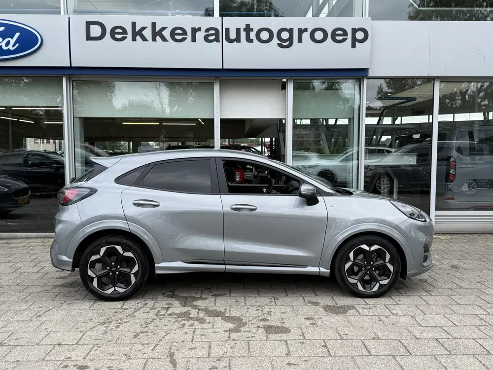 Ford Puma 1.0 EcoBoost Hybrid ST-Line X 360 camera-a uit 2025, foto 6