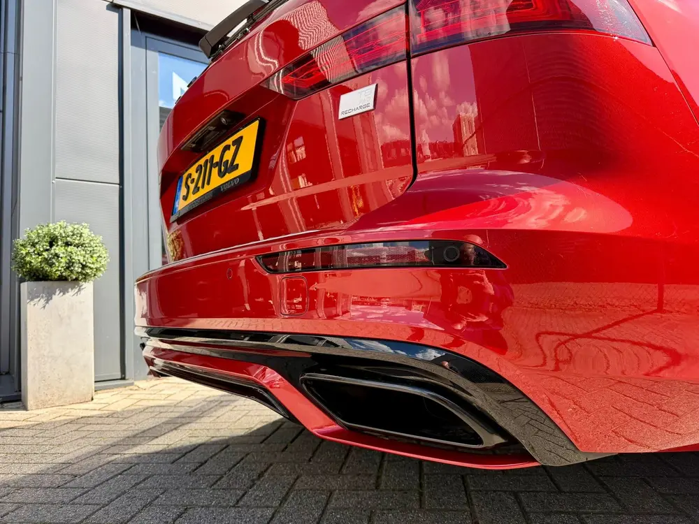 Volvo V60 2.0 T8 Recharge AWD R-Design uit 2021, foto 9