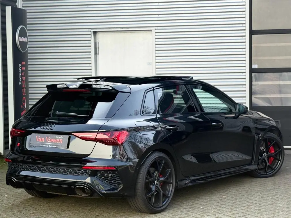 Audi RS3 2.5 TFSI quattro 400PK uit 2022, foto 4
