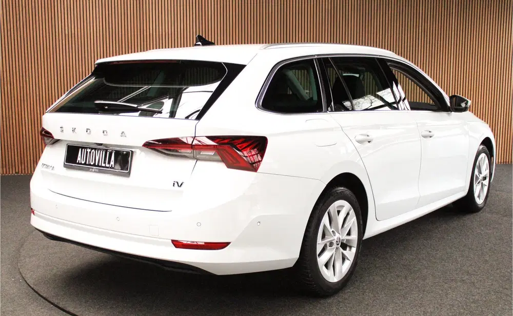 Skoda Octavia 1.4 TSI iV PHEV HUD Leder Memory Camera uit 2022, foto 6