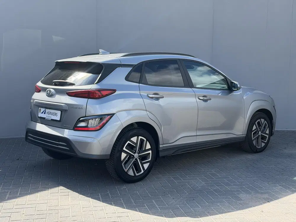 Hyundai KONA EV Comfort 39 kWh uit 2024, foto 3