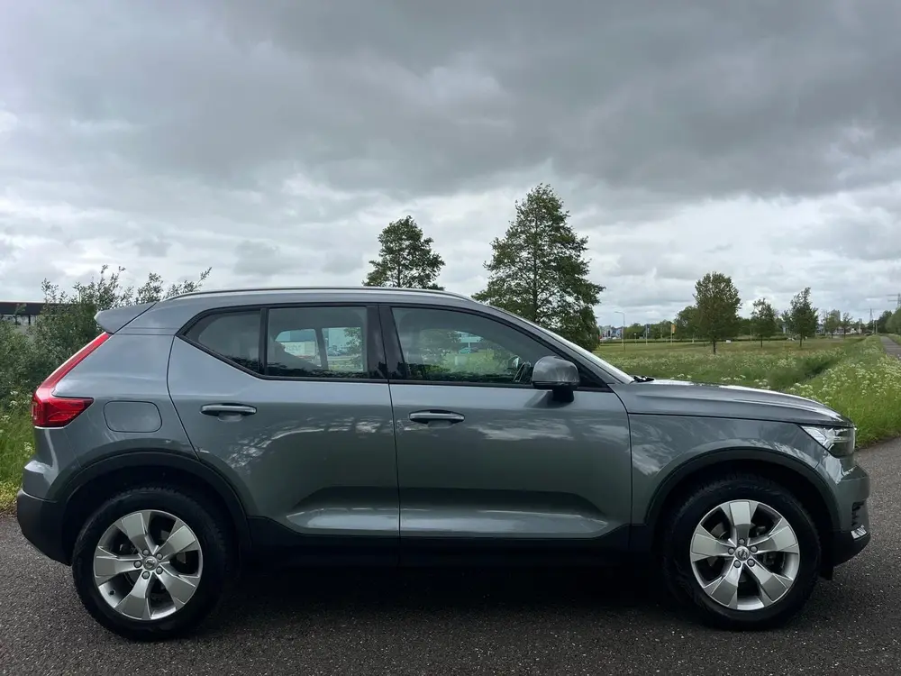 Volvo XC40 2.0 | 150 pk | Clima | Cruise | Leder bekleding | uit 2019, foto 6