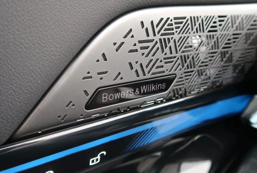 BMW i5 M60 601pk xDrive Automaat I Individual uit 2024, foto 19