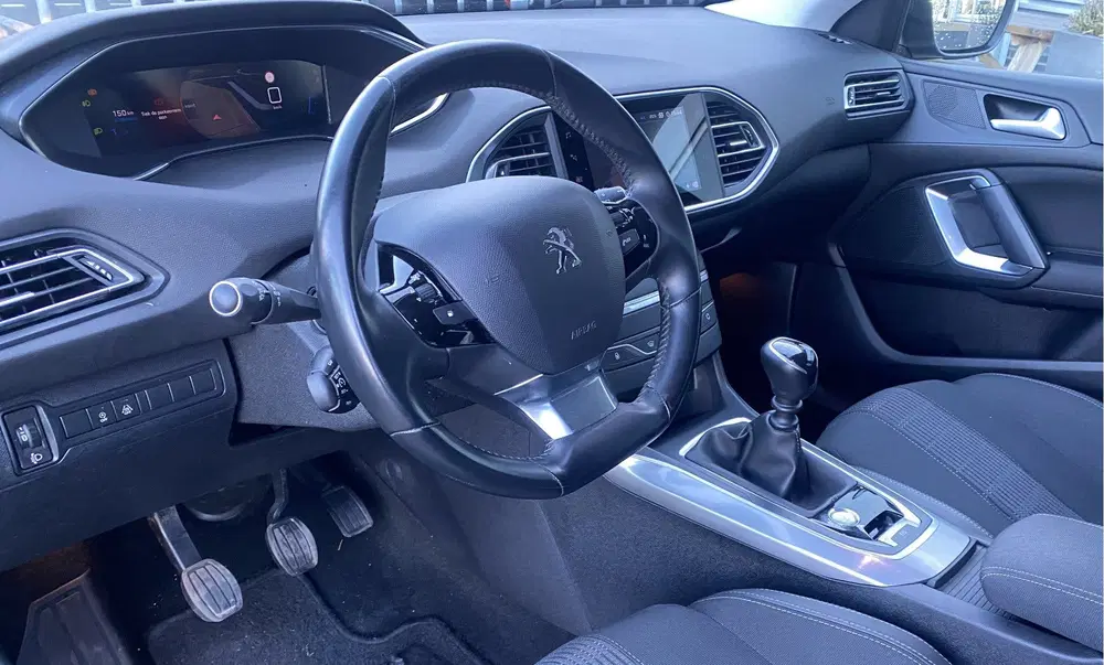 Peugeot 308 1.2 Turbo 130 PK Blue Lease Allure Navigat uit 2021, foto 4