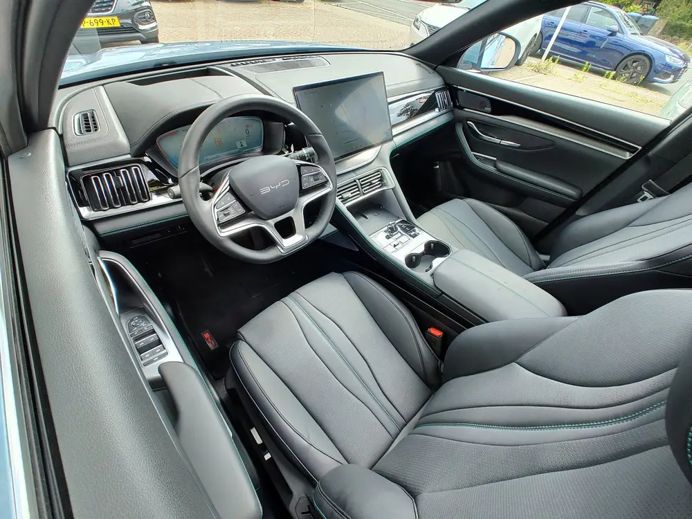 BYD Seal U 1.5 T DM-i AWD DESIGN Sunroof uit 2025, foto 15