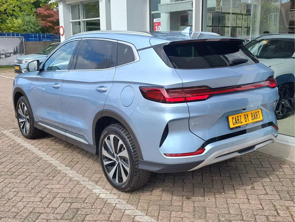 BYD Seal U 1.5 T DM-i AWD DESIGN Sunroof uit 2025, foto 3